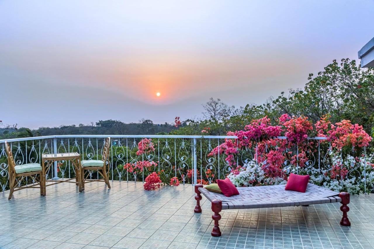 Saffronstays Sunglade, Kashid - Ocean-View Villa Near Kashid Beach Nāndgaon Zewnętrze zdjęcie